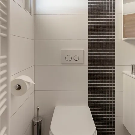 Frida's Place Apartment